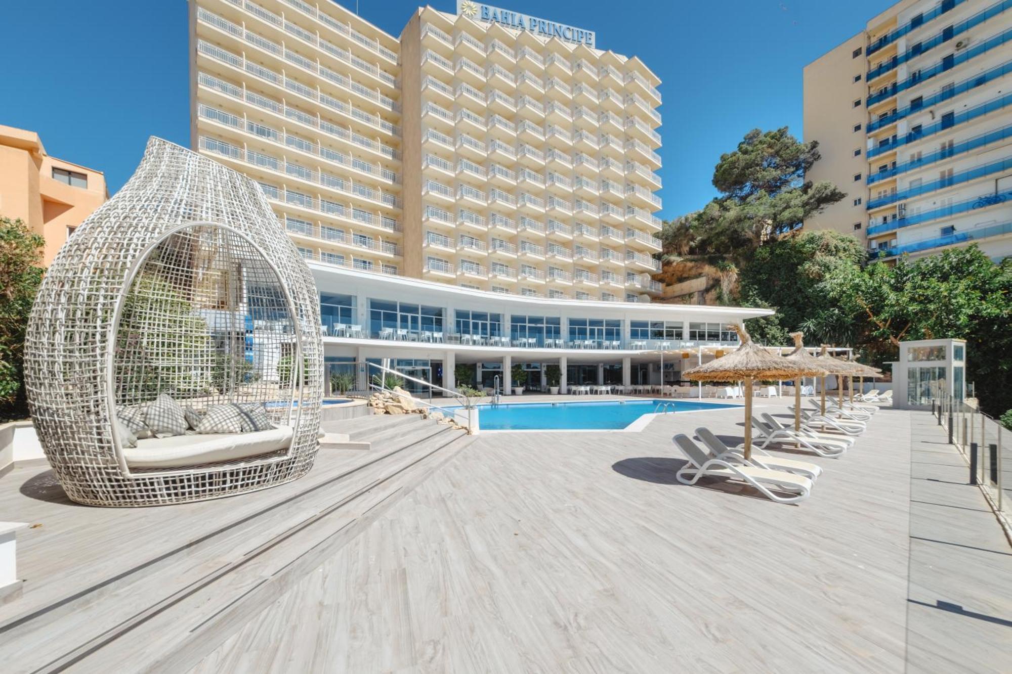 Bahia Principe Sunlight Coral Playa Hotel Magaluf  Bagian luar foto