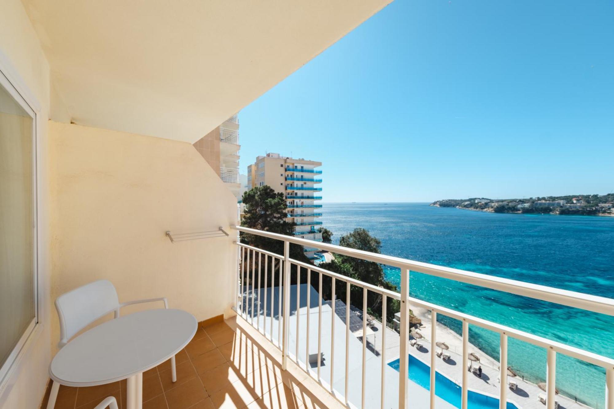 Bahia Principe Sunlight Coral Playa Hotel Magaluf  Bagian luar foto