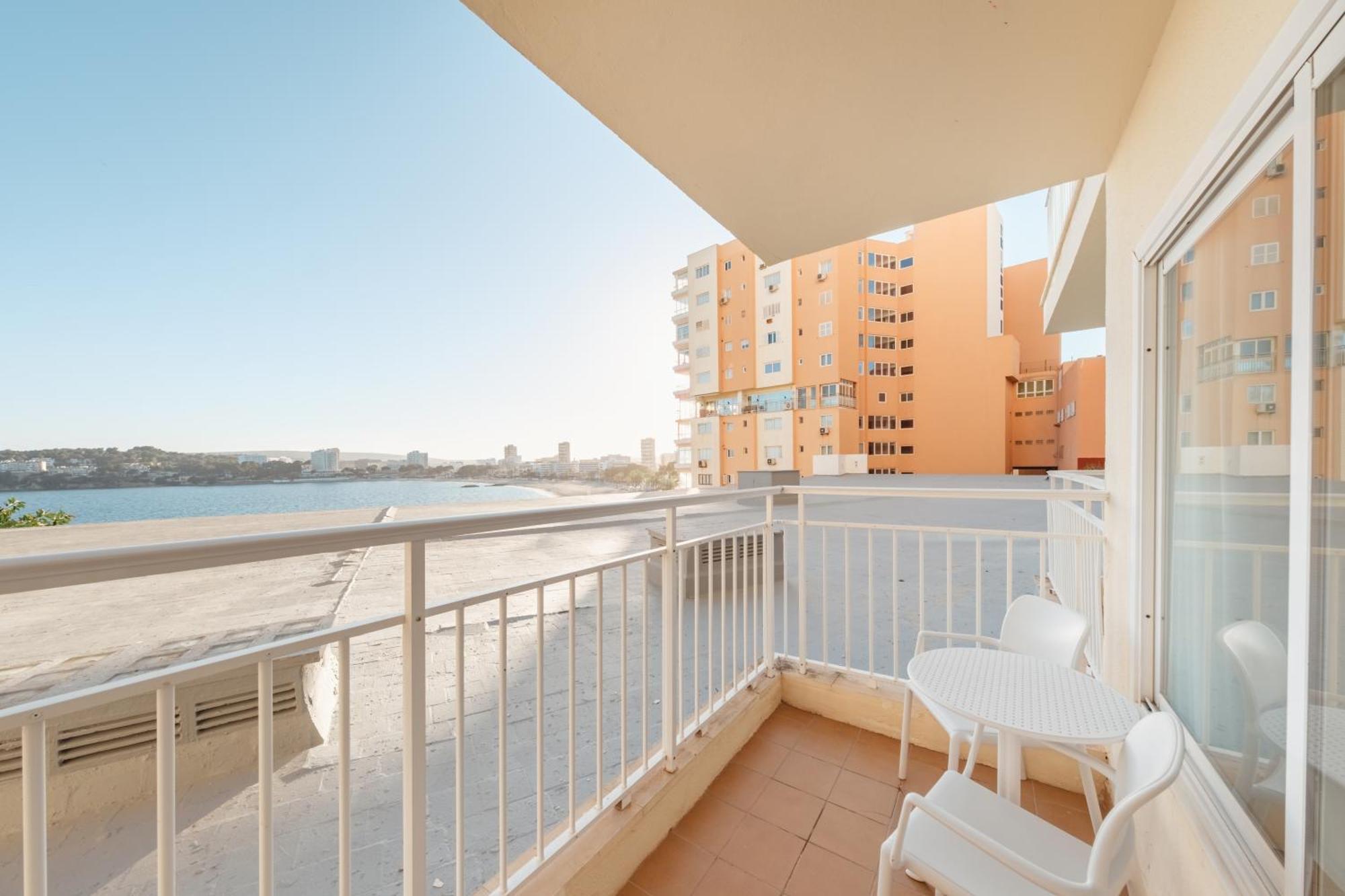 Bahia Principe Sunlight Coral Playa Hotel Magaluf  Bagian luar foto
